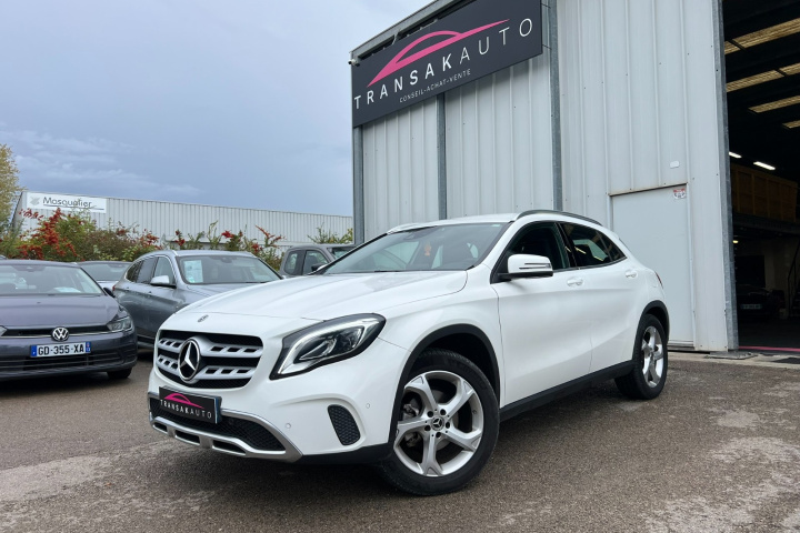 MERCEDES GLA